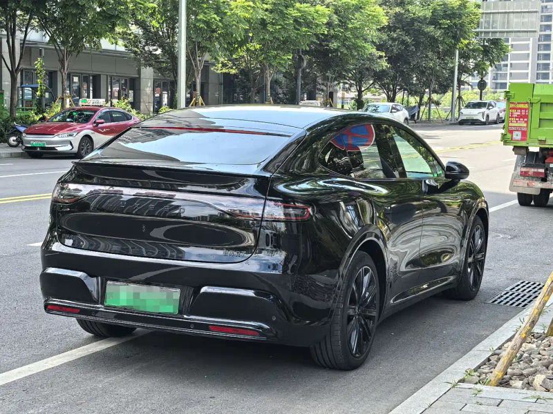 Luxeed r7