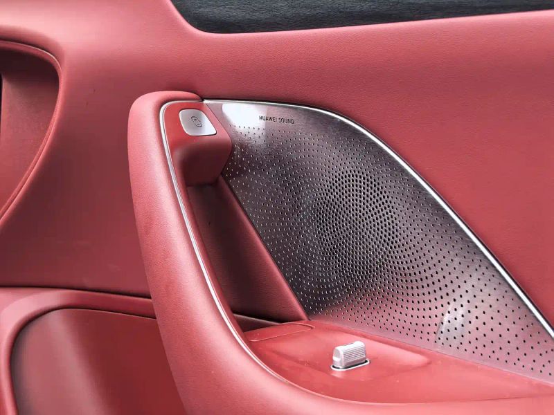 Luxeed r7