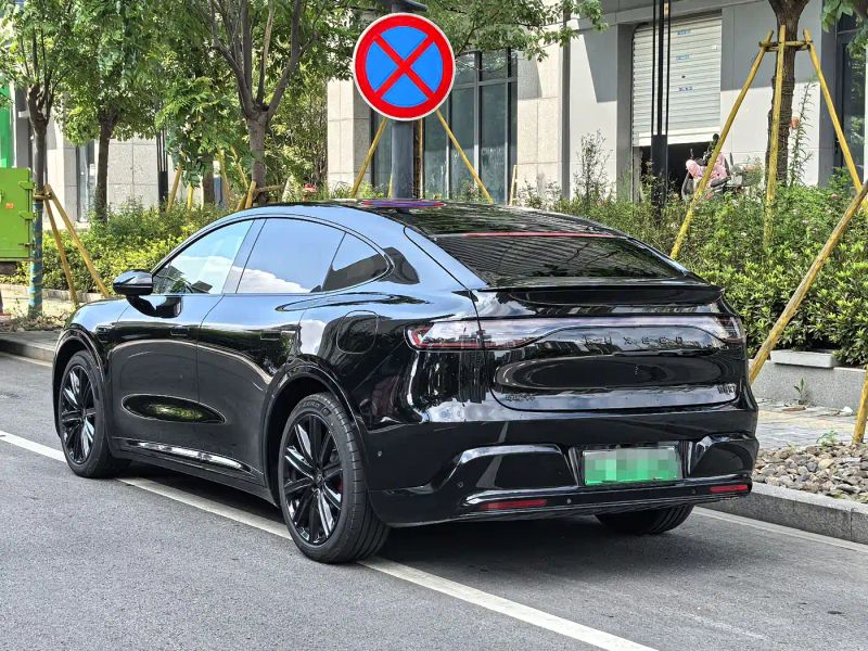 Luxeed r7