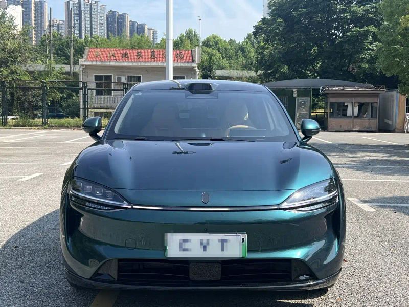 Luxeed zhijiangr7