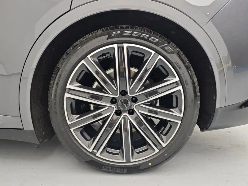 Luxeed r7