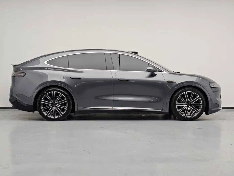 Luxeed r7