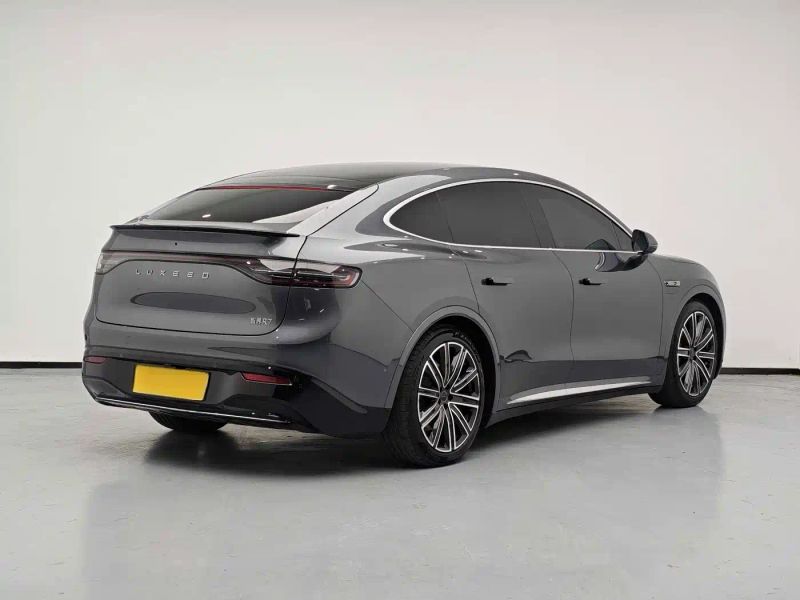 Luxeed r7