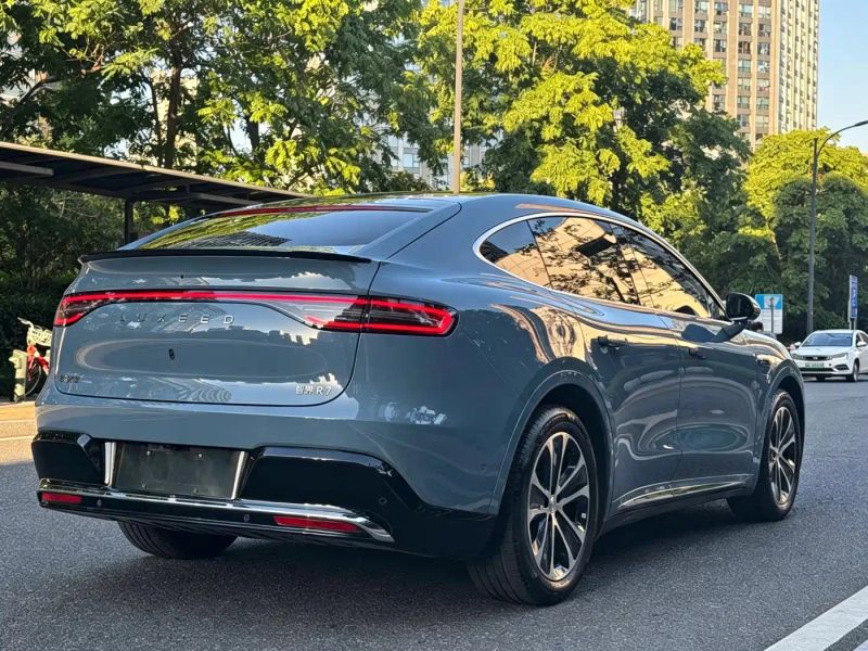Luxeed zhijiangr7