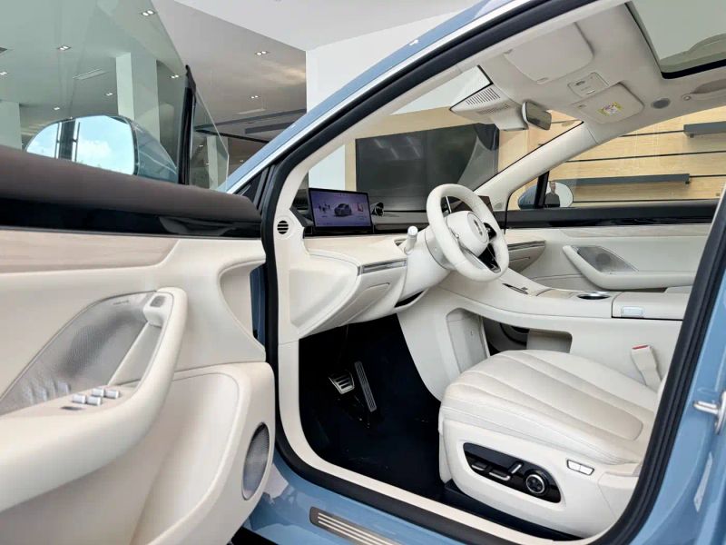 Luxeed zhijiangr7