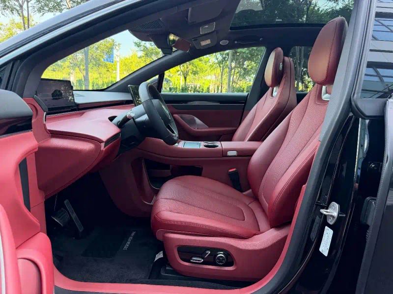 Luxeed r7