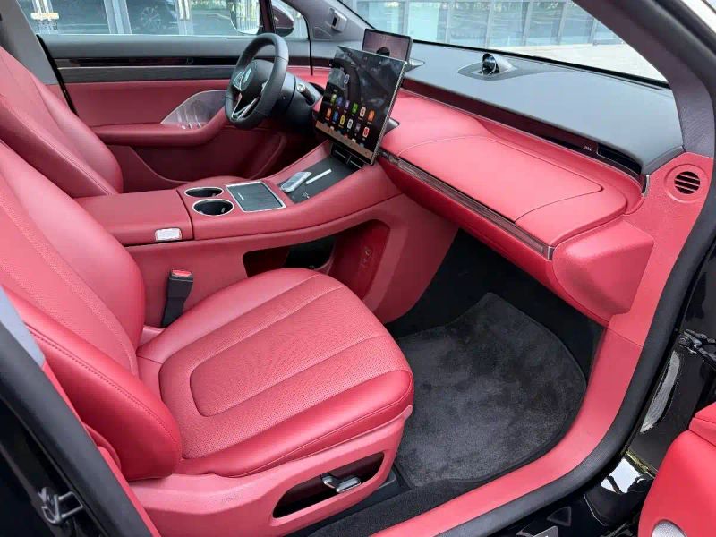 Luxeed r7