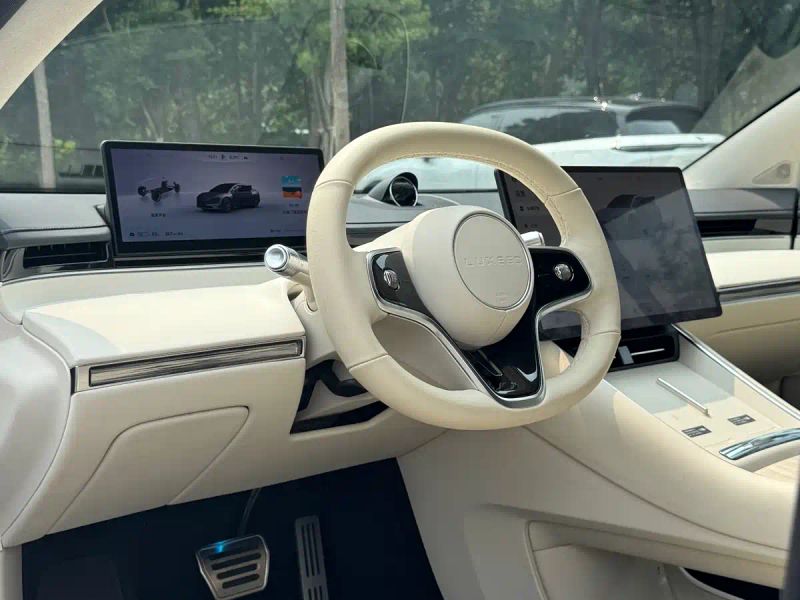 Luxeed s7