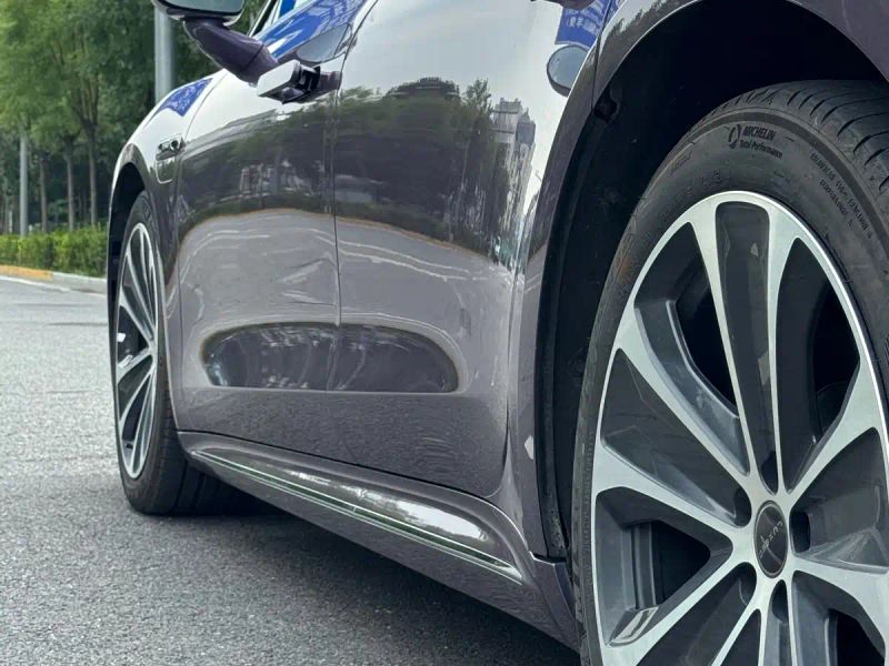 Luxeed s7