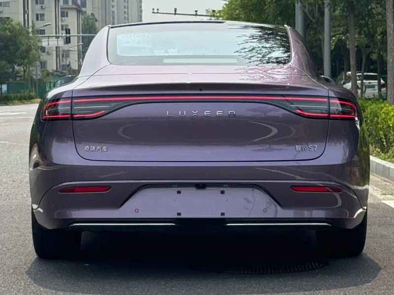 Luxeed s7