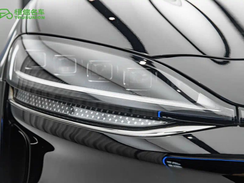 Luxeed r7