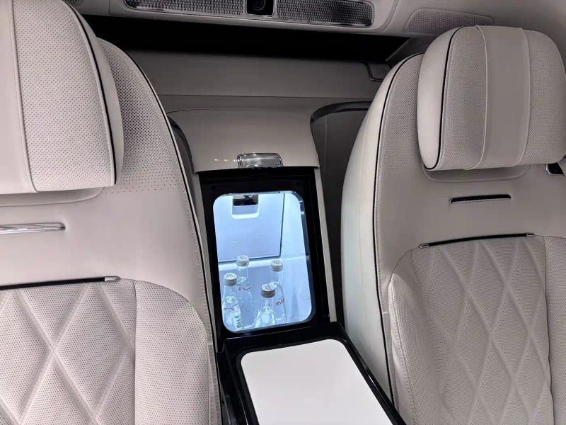 Zun_jie suv