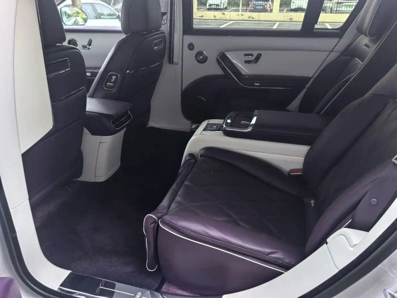 Zun_jie suv