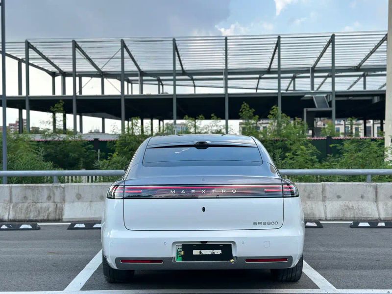 Zun_jie suv