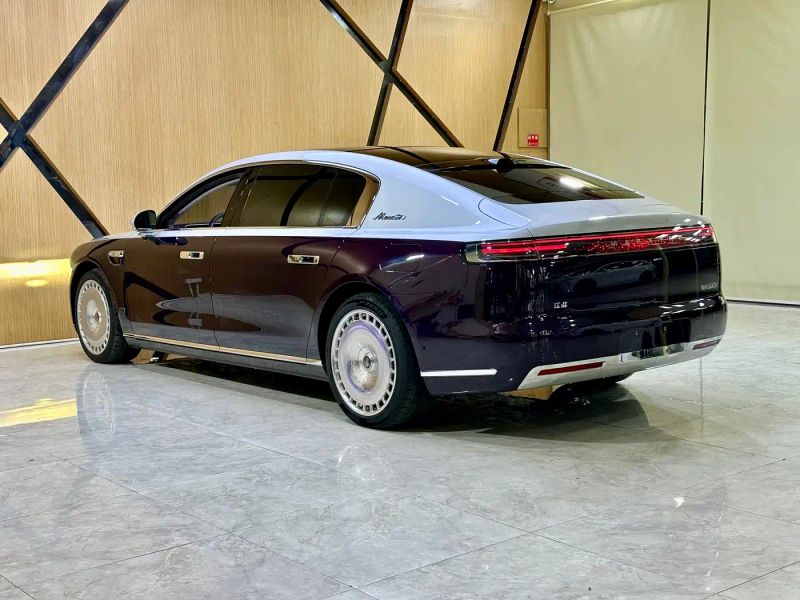 Zun_jie suv