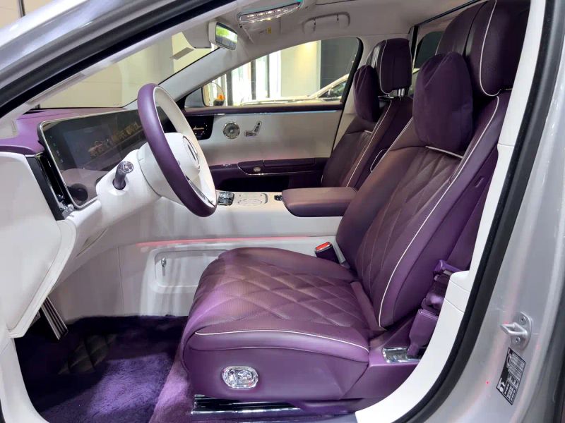 Zun_jie suv