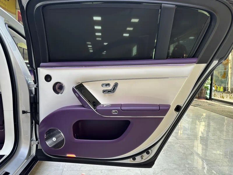 Zun_jie suv