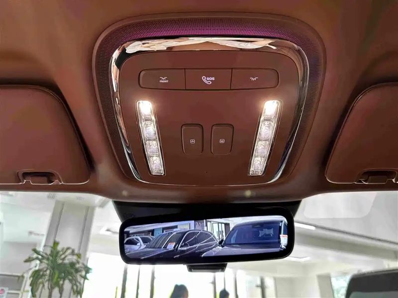 Zun_jie suv