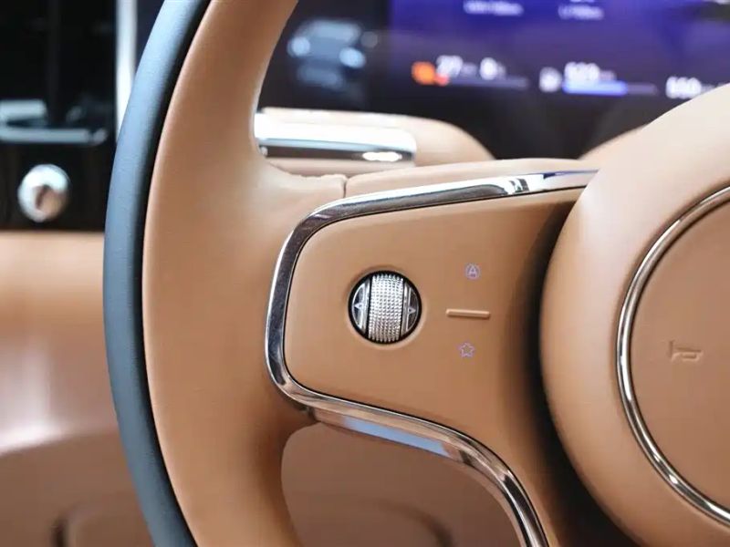 Zun_jie suv
