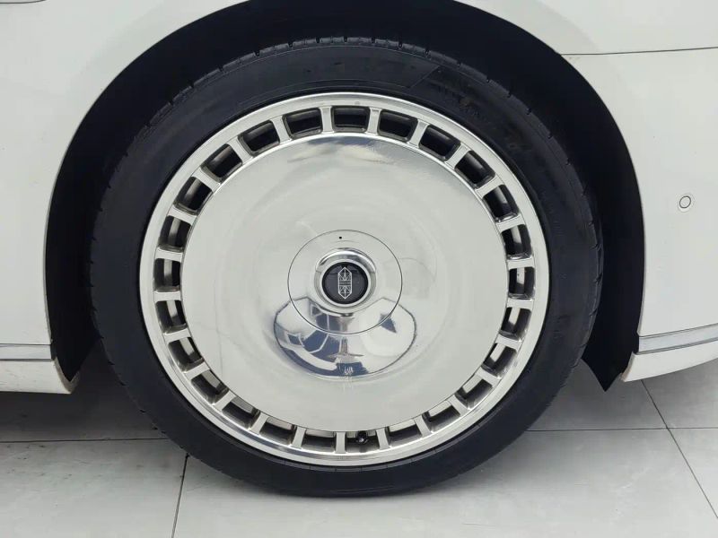 Zun_jie suv