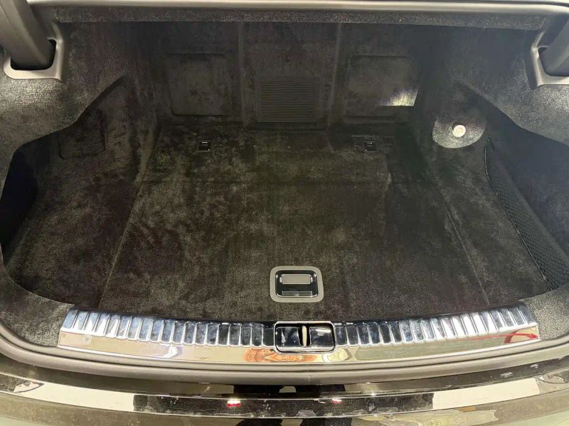 Zun_jie suv