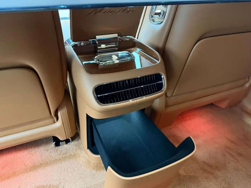 Zun_jie suv