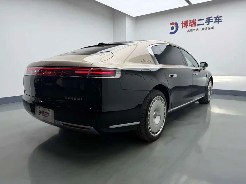 Zun_jie suv