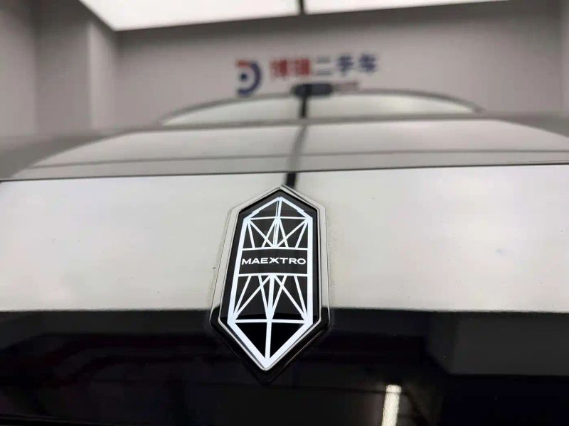 Zun_jie suv