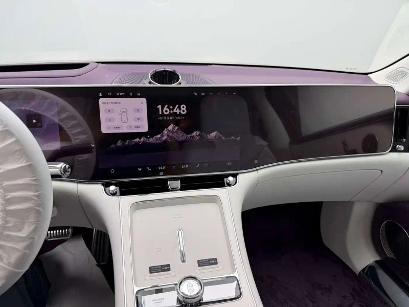 Zun_jie suv