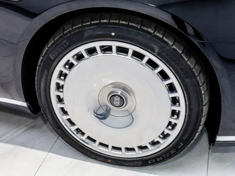 Zun_jie suv