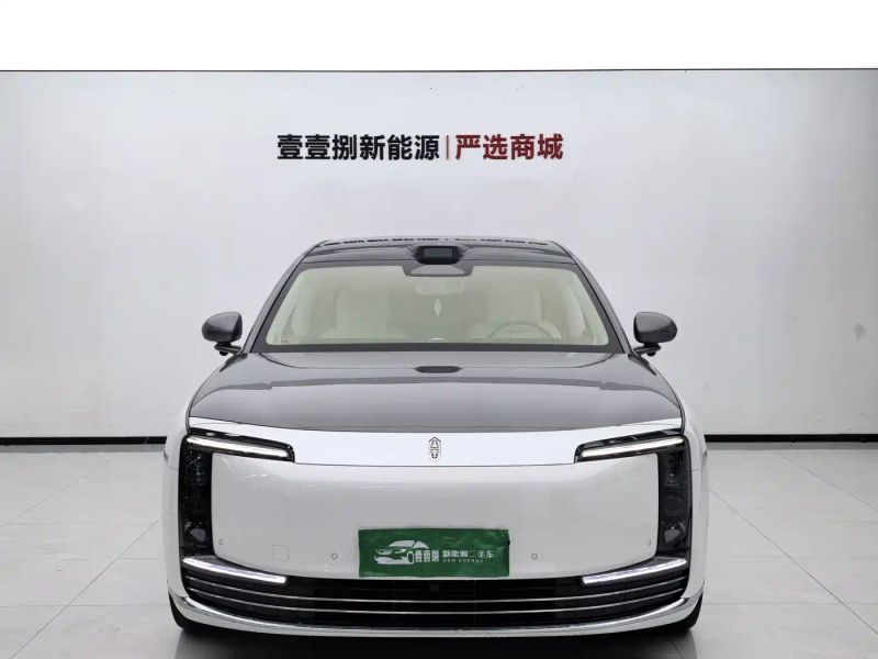 Zun_jie suv