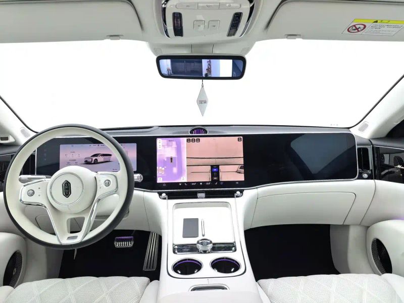 Zun_jie suv