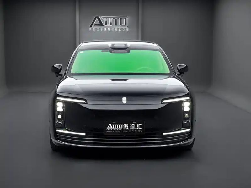 Zun_jie suv