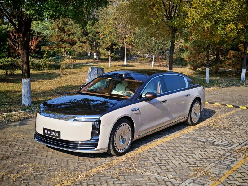 Zun_jie suv