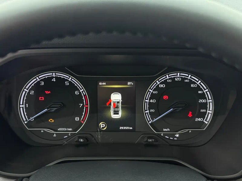 Geely X6