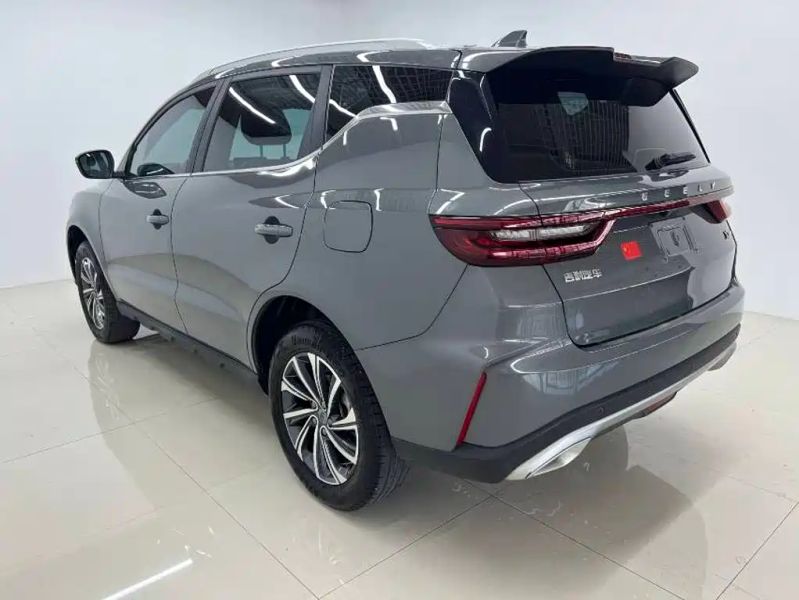 Geely X6