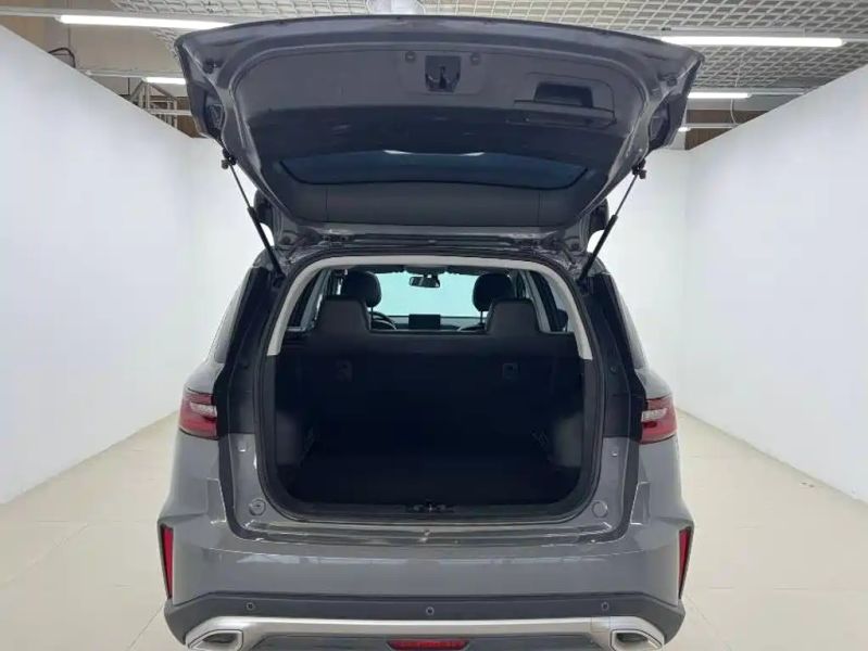 Geely X6