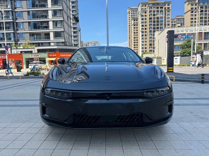 Zeekr 001