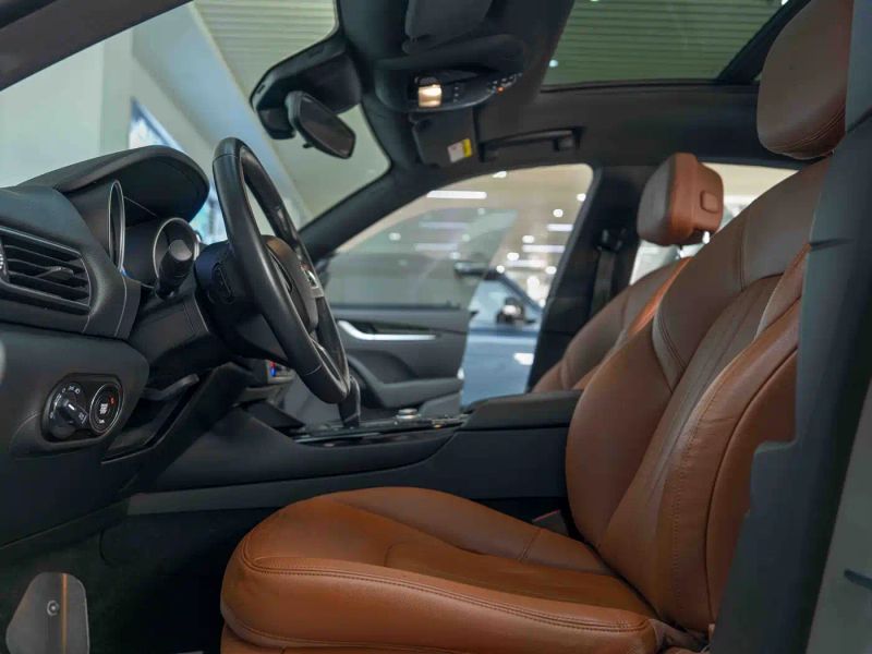 Maserati Suv