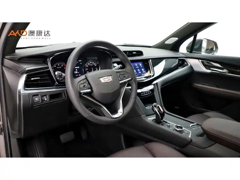Cadillac XT6