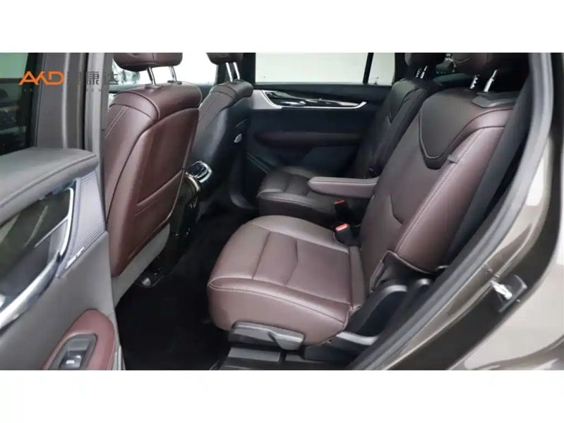 Cadillac XT6