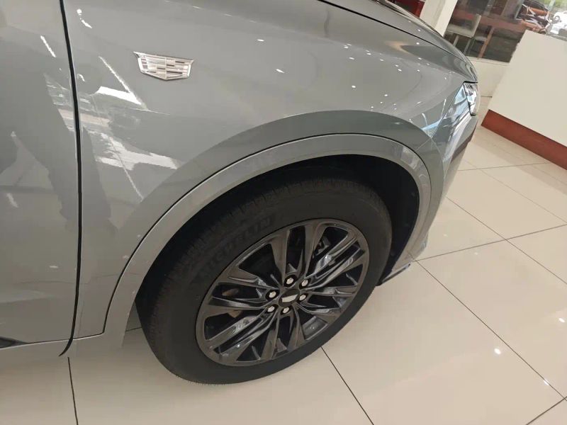 Cadillac XT6