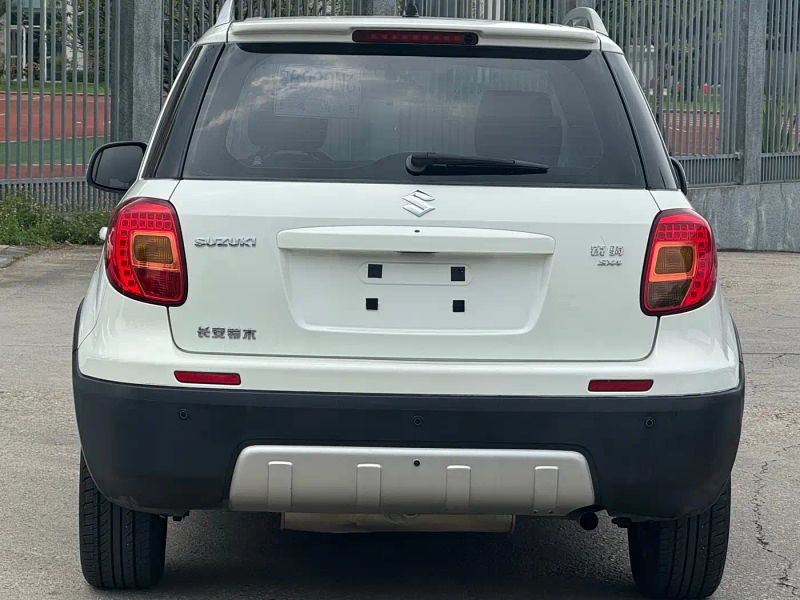 Suyite Sx4