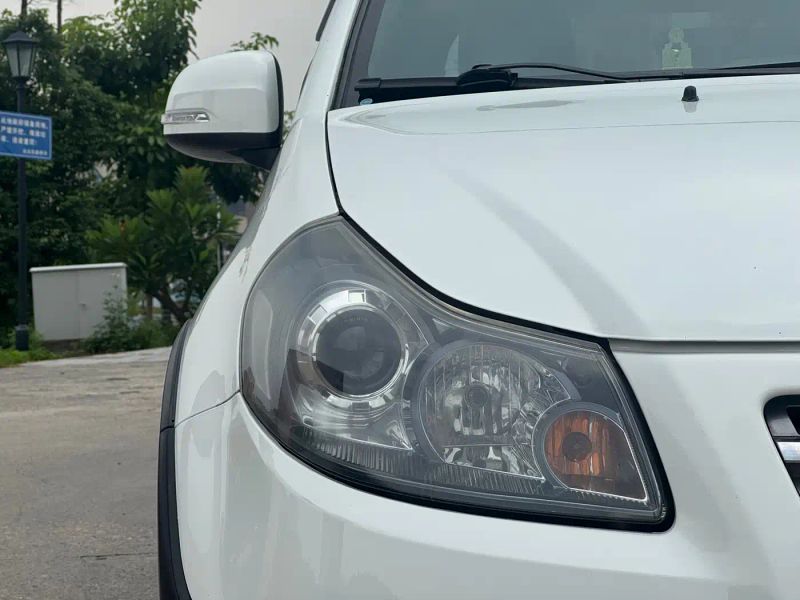 Suyite Sx4