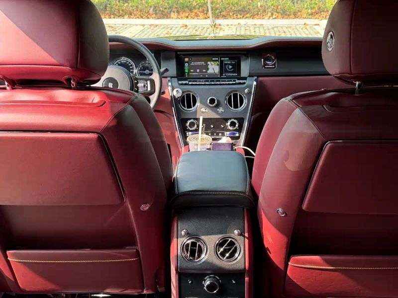 Rolls-royce Cullinan