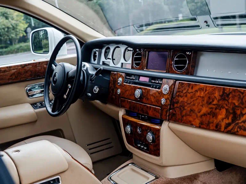 Rolls-royce Phantom