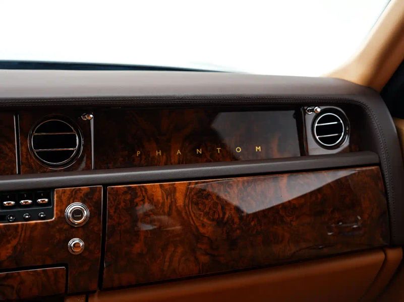 Rolls-royce Phantom