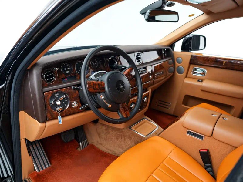 Rolls-royce Phantom