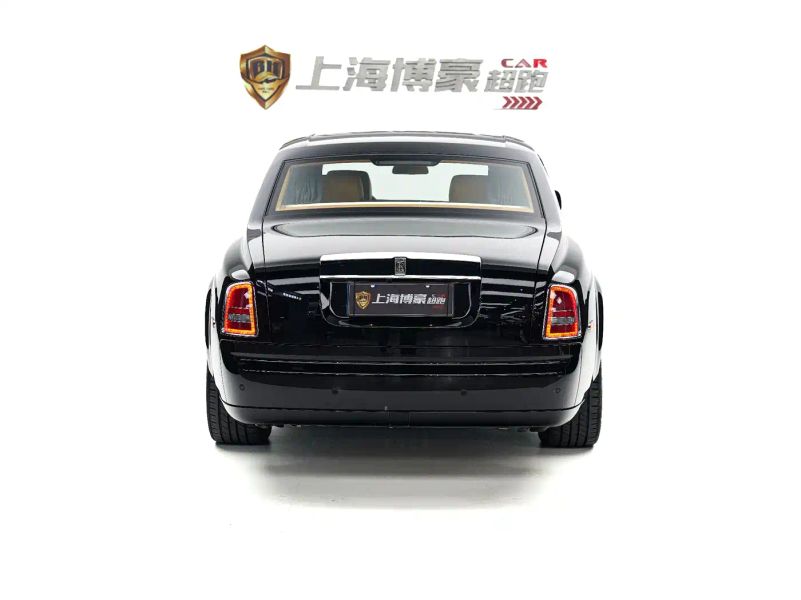 Rolls-royce Phantom
