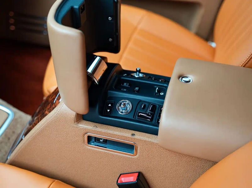 Rolls-royce Phantom